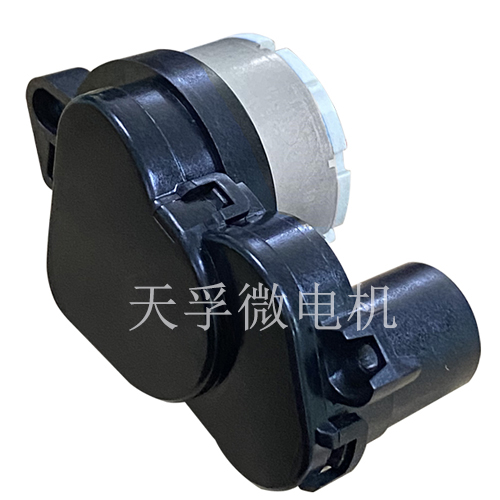 掃地機器人（邊掃）